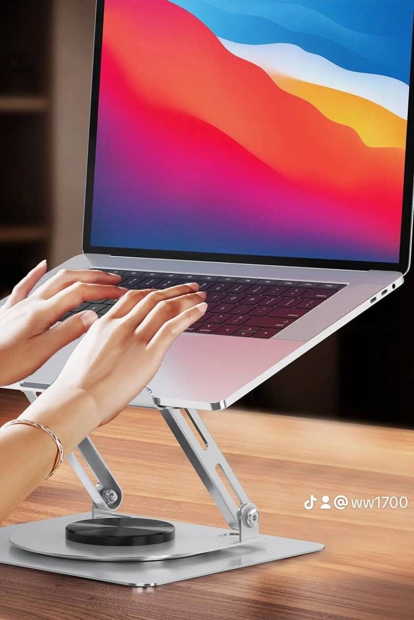💻 **حامل اللابتوب العملي والأنيق (Laptop Stand)**
اجعل جلستك أكثر راحة واحمِ جهازك من السخونة مع الحامل المثالي المطور!
✨ **المميزات:**
🔄 دوران 360 درجة: لسهولة الوصول إلى الزاوية المثالية والمناسبة لك بكل مرونة.
🎒 تصميم قابل للطي: يمنحك مرونة عالية وسهولة في التخزين والنقل أينما ذهبت.
💪 مصنوع من الفولاذ الكربوني: لمتانة وثبات قويين يتحمل مختلف الأجهزة.
🌬️ تصميم بفتحات تهوية: يسمح بتبديد الحرارة بشكل فعال لحماية لابتوبك.
💵 السعر: 16,000 دينار فقط.
🚚 التوصيل: 4,000 دينار لجميع المحافظات.
📥 للحجز والاستفسار:
يرجى إرسال صورة المنتج مع نص الإعلان عبر الواتساب أو مراسلة صفحاتنا على الرقم التالي:
***********

