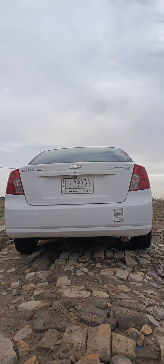 سلام عليكم للبيع اوبترا موديل ٢٠١٤رقم ذي قار سنويه جديد سياره جاهزة مال جناي كير عادي مكينه حلو حدايه 75بل ميه تبريد شغال دواخل نضيفه مكفوله ماعده بيه بارد باب السائق والخلفي بيه رش صبغ شويه السياره شوف العين مكفولة من الضربه مكان الناصريه قضاء الغراف رقم الهاتف *********** تحويل بسم صديقي السعر ٧٠ وبيهه مجال
