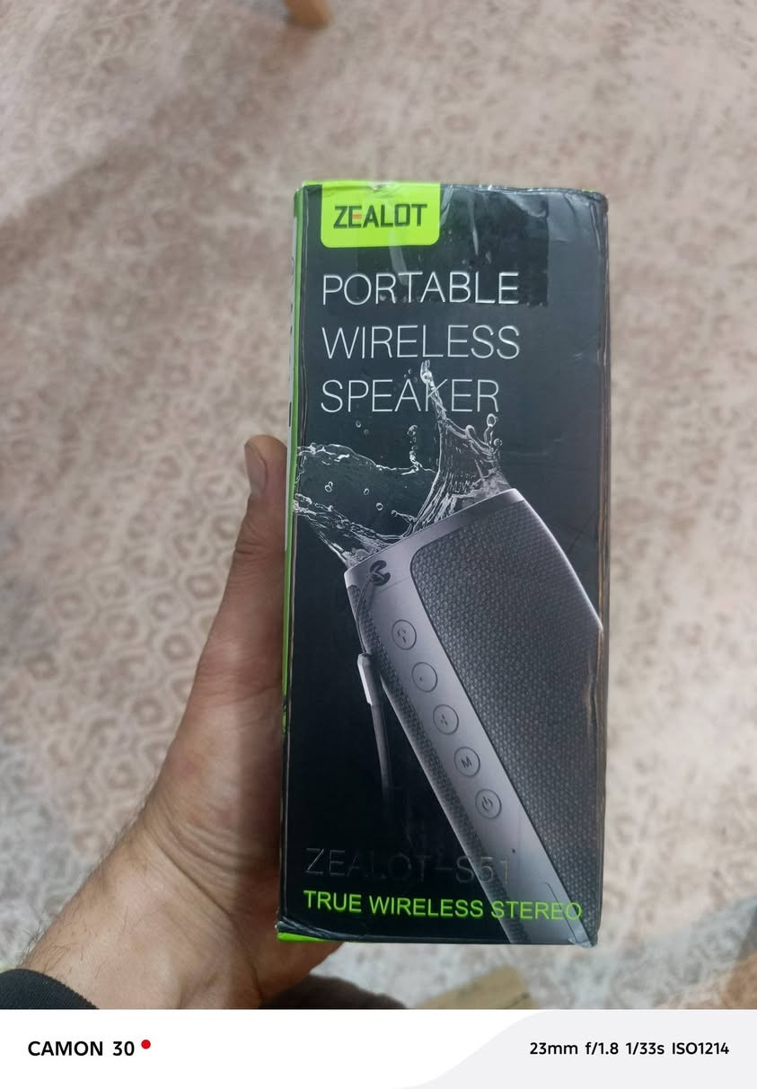 ZEALOT_S51
سماعه بلوتوث محموله
 مواصفات معروفه شحن تايب سي وشحن يدوم اكثر من 12 ساعه 
السعر 25 والتوصيل مجاني


**إذا كنت صاحب هذا الإعلان وتريد حذفه لأي سبب، رجاءا أرسل رسالة إلى الدعم الفني**