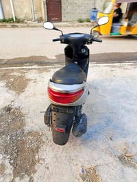 متاح دراجة بريز صورها واضحة تشتغل فقط هندر  لان الباتري كاعد س 550 مكا...