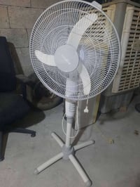 ٣ موبايلات • بلا عيوب • سمود