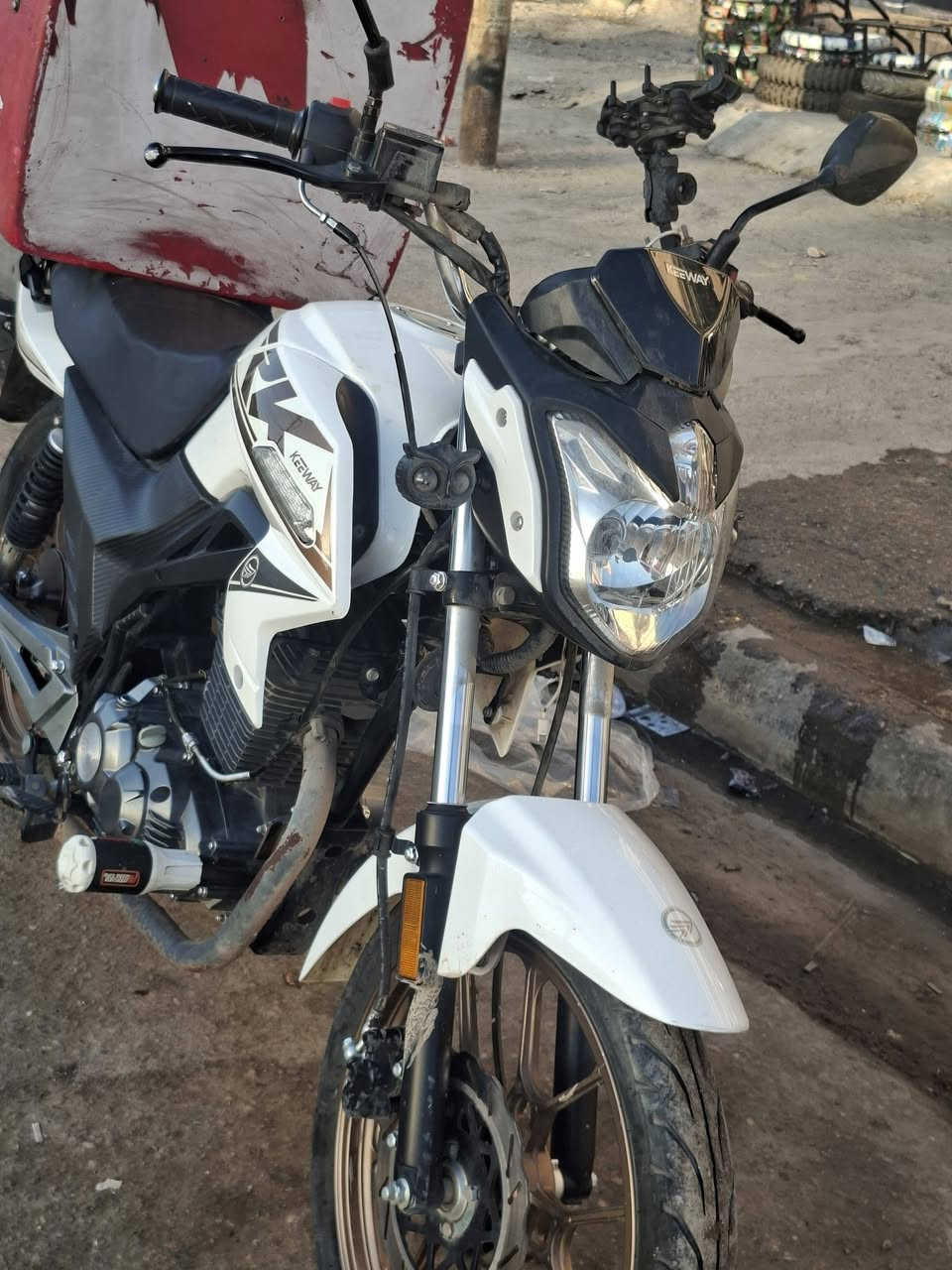 السلام عليكم شباب عندي دراجه rk للبيع او مراوس بشاينينك
***********
