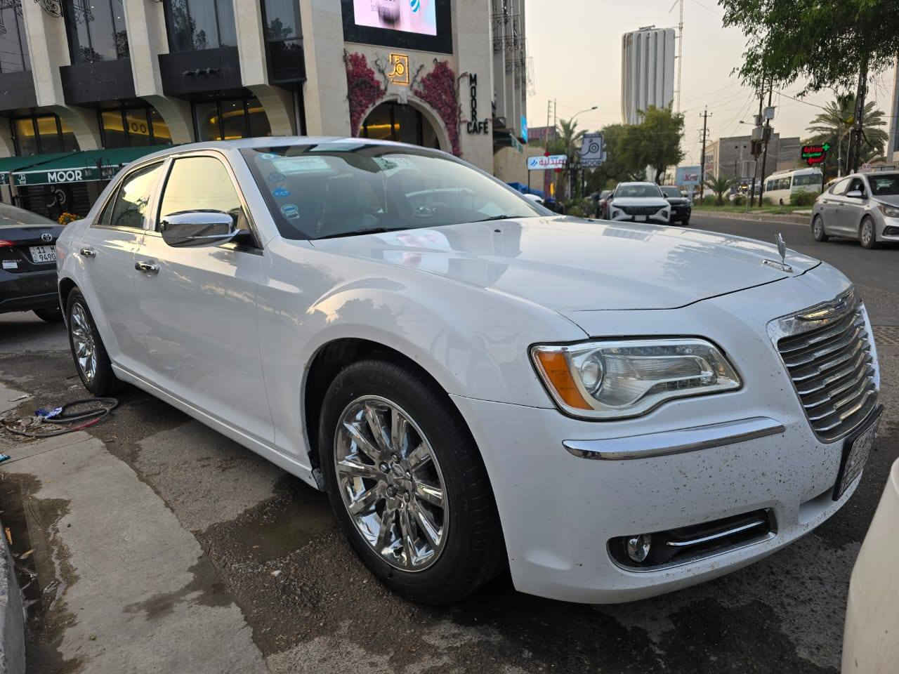 السلام عليكم
اوباما 2012 بدون حادث بس صبغ والسونار مرفق بالمنشور السياره جاهزه مكينه كير حداديه تخم تاير تبريد تدفئه كله شغال السعر 160 وبيهه مجال قليل الشراي يتصل*********** مكلف بالنشر
