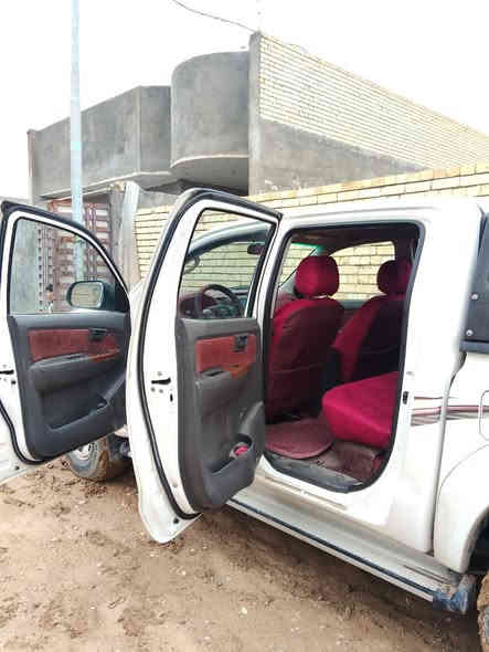 السلام عليكم بيكم هايلوكس موديل 14رقم بصره مشروع وطني السيارة جاهزة تخم تايرات حداديه من الطول للطول ترايها وين متريد بيها طخات بسيطه موظربة عنوان بغداد مدينة الصدر السعر 21الف دولار وبيها مجال بسيط ***********
