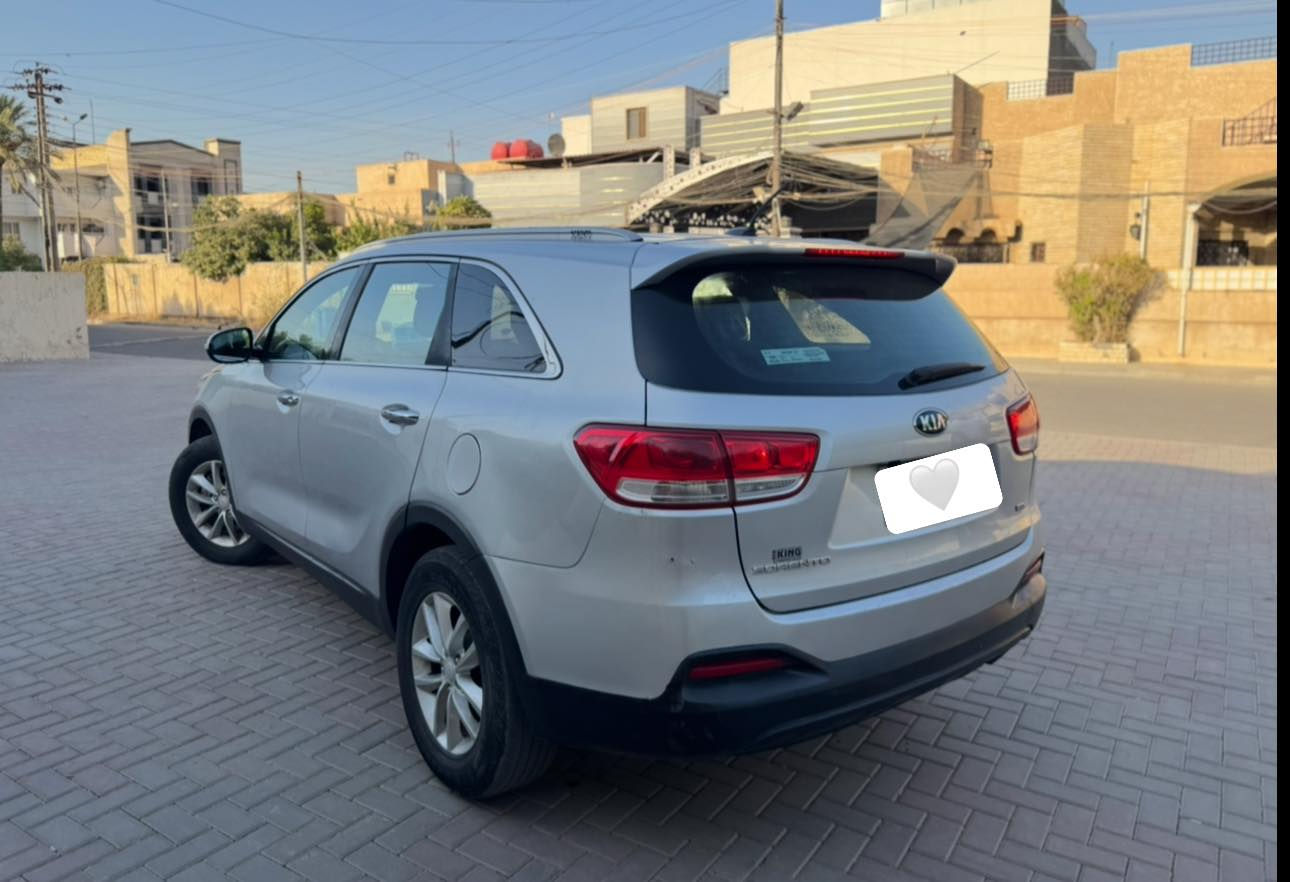 السلام عليكم سورنتو السعر ١٢٥ ورقة                            مكلف بل نشر
٢٠١٦ وارد امريكي رقم بغداد الجديد بأسمي بيها صبغ مكانات ابيع حزام مواصفات ٤ سلندر شاشة جبيرة تحكمات ستيرن اشاير مري لايت لد لايت زنون كامرة خلفية يدات نيكل عنوان بغداد حي الجامعة السعر ١٢٥ ورقة الرقم ***********
