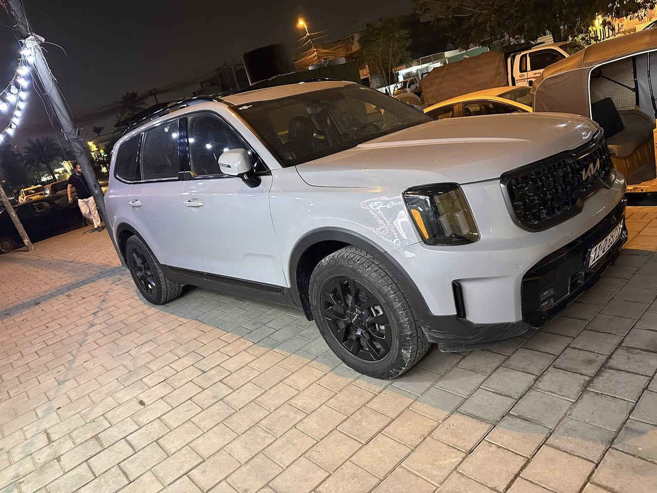 KIA TELLURIDE 🦍🩶
كيا تيلورايد موديل 2024 وارد امريكي 

لون سمنتي رقم بغدادماشيه33 

مـواصـفاتهااكسبروxbro :

📍6سلندر 3800

📍بانوراما

📍بصمة

📍تشغيل عن بعد

📍كشنات كهرباء

📍 كشنات تدفئة تبريد

📍تحديد مسار

📍تحكمات ستيرن

📍نضام ابل كاربلاي

📍اندوريد اوتو

📍كشنات جلد 

📍كشنات vip

📍عدسات زينون

📍شاشة متصلة

📍مانع تصادم امامي/خلفي/جانبي

📍اوتو هولد

📍اوتو ستوب

📍اشاير بل مري

📍لايتات امامي خلفي LED

📍فورويل 

📍4وضعيات قيادة SPORT/ECO/COMFORT/SMART

📍مري شفط

📍جنطة كهرباء

📍شاحن وايرليس 

السعر 380وبيها مجال سياره جديده على وضع الشركه 

حادث بس دعاميه بدون ارباك تعتبركلين سياره

وبعد بيها هواي موصفات مامذكوره

***********

مكان بغداد شارع فلسطين
