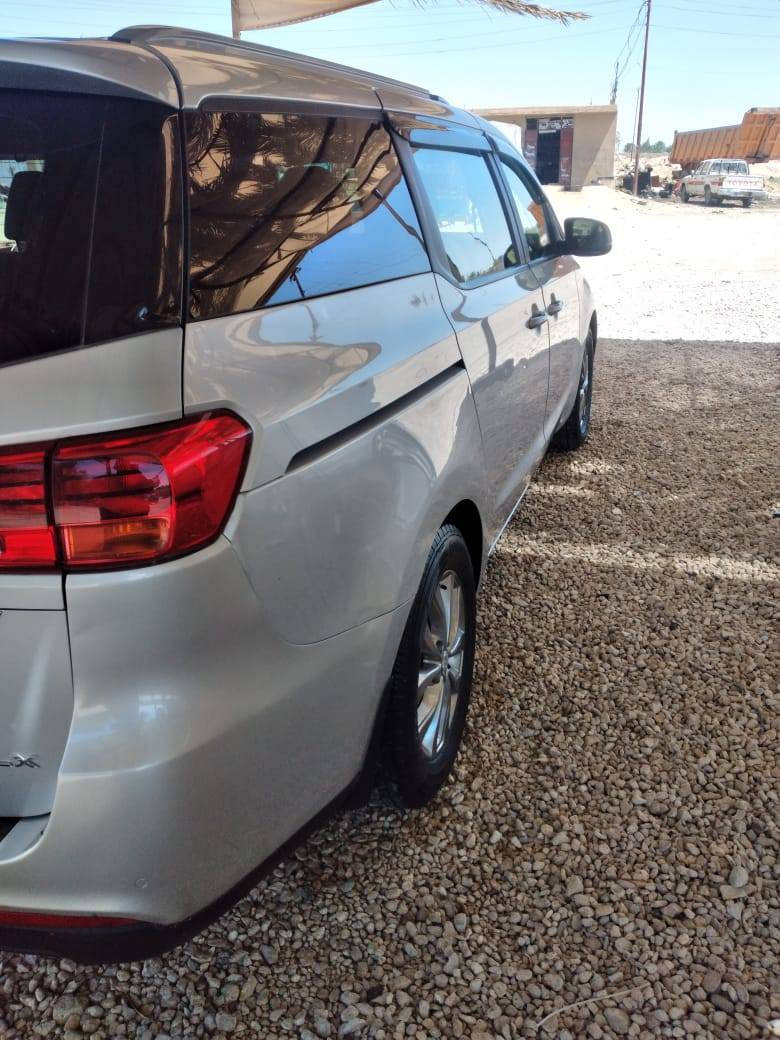 السلام عليكم ورحمه الله وبركاته
كيا سيدونة للبيع 7راكب 
موديل 2021
رقم أربيل 
ماشية 85كم 
حادث جاملغ عكس السايق 
ملاحظة/إستعمال بيت سيارة كلش نظيفة 
السعر 210$ ورقة وبيهة مجال 
للاستفسار /*********** واتس آب متواجد 
صور الحادث مرفقة مع المنشور
