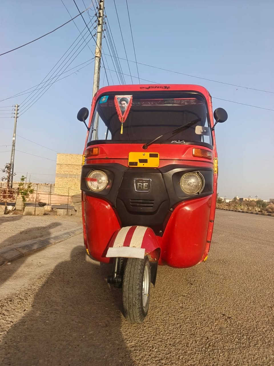 سلام عليكم  تكتك للبيع موديل 18 كفالة عامة المحرك مجفت السعر  خمسة ونص وبيهة مجال العنوان المجر للكبير الستفسار التصال على  الرقم ***********
