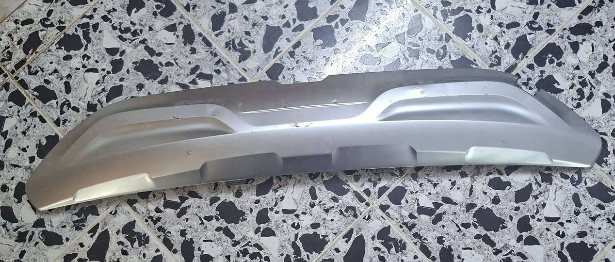 السلام عليكم ورحمة الله وبركاته 
كفر دعامية خلفية سبورتج خليجي للمودلات ٢٠٢٤ و ٢٠٢٥ 
السعر ١٠٠ الف قفل 
ديالى - الخالص 
***********
