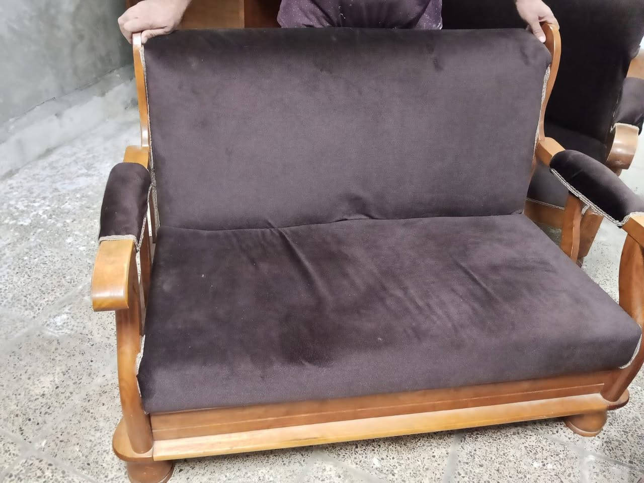 اثاث منزلي للبيع الشراي يتصل واتساب موجود ‏‪***********‬‏
