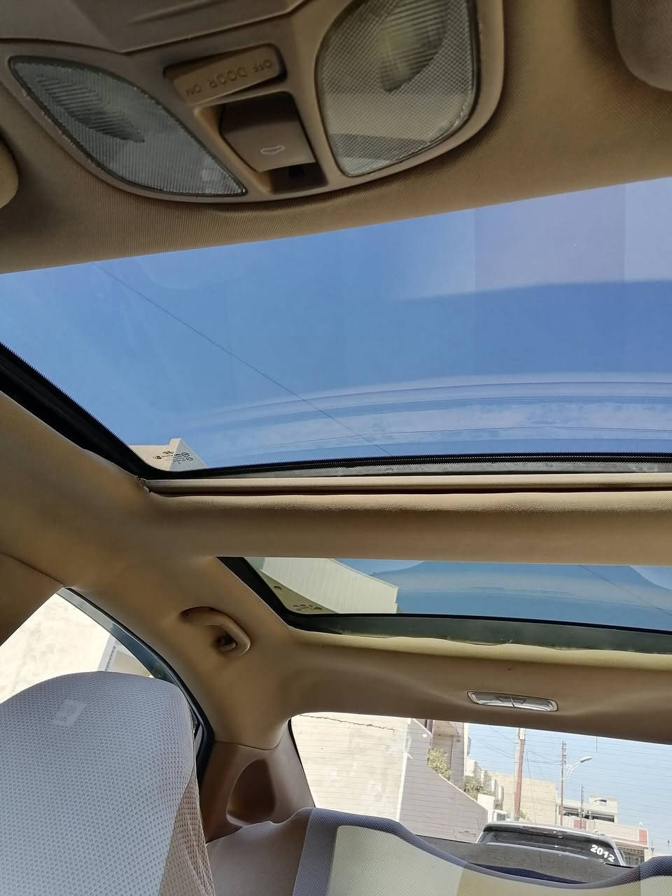 سلام عليكم سوناته موديل ٢٠٠١١رقم بغداد بسمي  خليجي  سوناره وياه تخم تاير سياره حلوه كامل موصفات تنته مكان السياره فلوجه النساف محرك ٢٤٠٠ دوش تدفئه تبريد السعر ١٣٠$وبيه مجال الستفسار تصال عل رقم ***********
