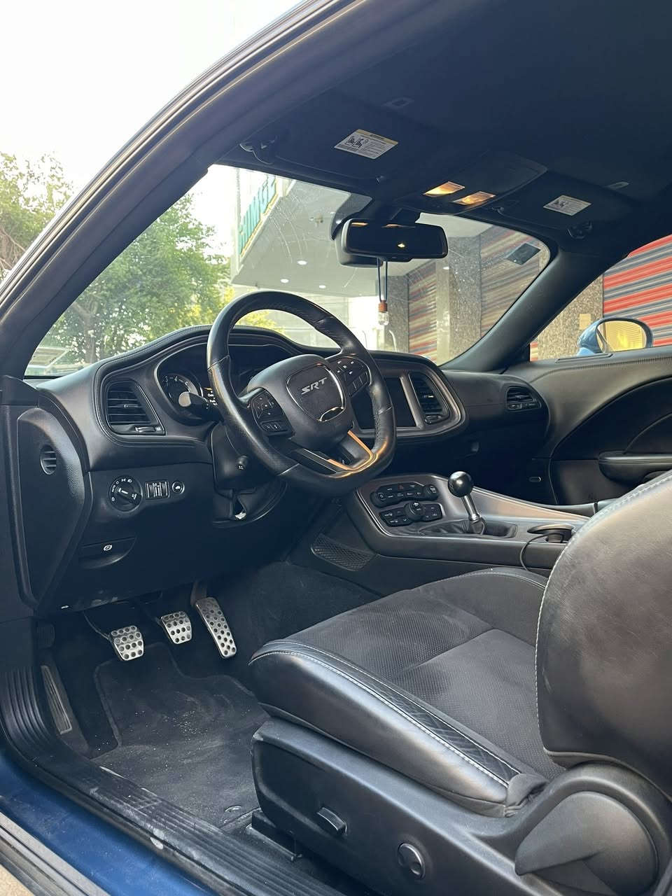 السلام عليكم ورحمة الله
هاي اخر مرة اعرضها وهيه كير عادي 
مرة الجاية رح احولها اوتو وانشرها 
حتى بعدين لحد يكول شسويت وحولتها اوتو والعادي ماكو احلا منه هوه صح ماكو بونسته واحلا منه بس اله رغابته 
ع العموم 
جالنجر 2023 لاست كول (النداء الاخير) 
حادثه جاملغ ايمن وبنيد سياره لعابة 
فقط هذه القطع 
اكسل قفل 
فجوج 4 بستم 
صدر hr 
اكتف كزوز 
الداخل كنتارة 
فول عدا الفتحه
ماشية 20مايل 
كلجها خفيف كلش
تحويل مباشر 
للبيع او المراوس 
السعر 22.6$ 
***********
