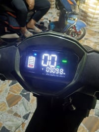 موطور شحن 6 بطاريات للبيع السعر 550 الاستفسار 07800401113