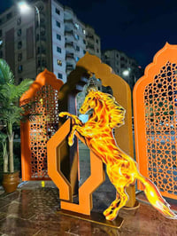 زينه رمضان • يمنية • مكتب خدمات