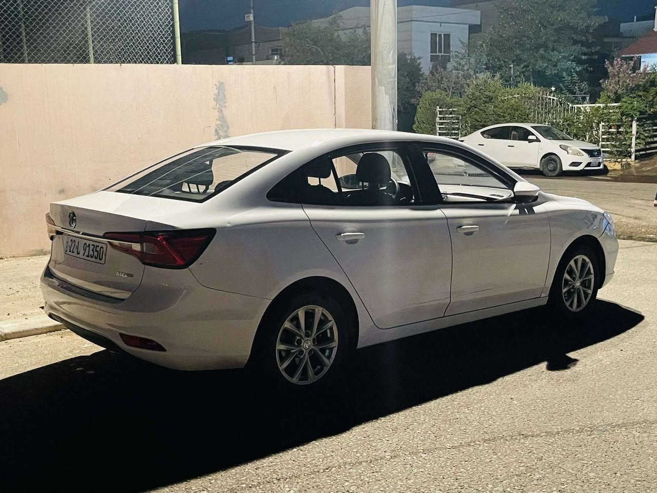 ئێم جی مۆدێل 2022
3پارچەی بۆیاخە 
دوو دەرگا و چاملخێک
زۆر خاوێنە سەیارەکە
رەقەم و سەنەوی و هەزە گشتی نوێیە
لەدەست یەک کەس بووە 
ناونیشان هەولێر  
بۆ زانیاری زیاتر تێل بکە 
***********

بۆ زانینی نرخ کۆمێنتێک دابنێ
