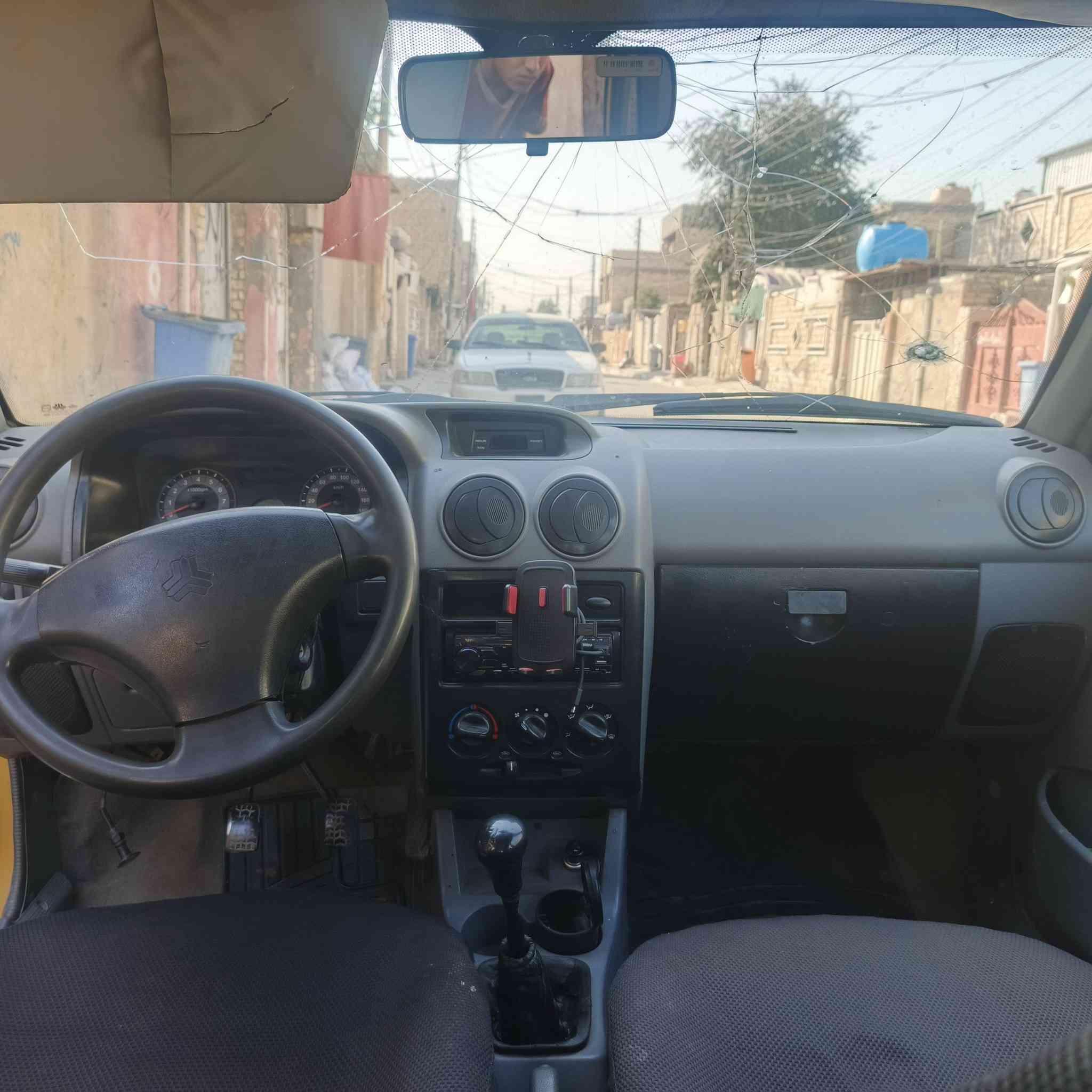 للبيع سايبا ٢٠١٢ راعيهه مااندله سياره حلوه وكامله من كلشي كير مكينه تبريد بجيس تخم تاير سنويتهه موجوده مكان بغداد الحسينيه ***********
