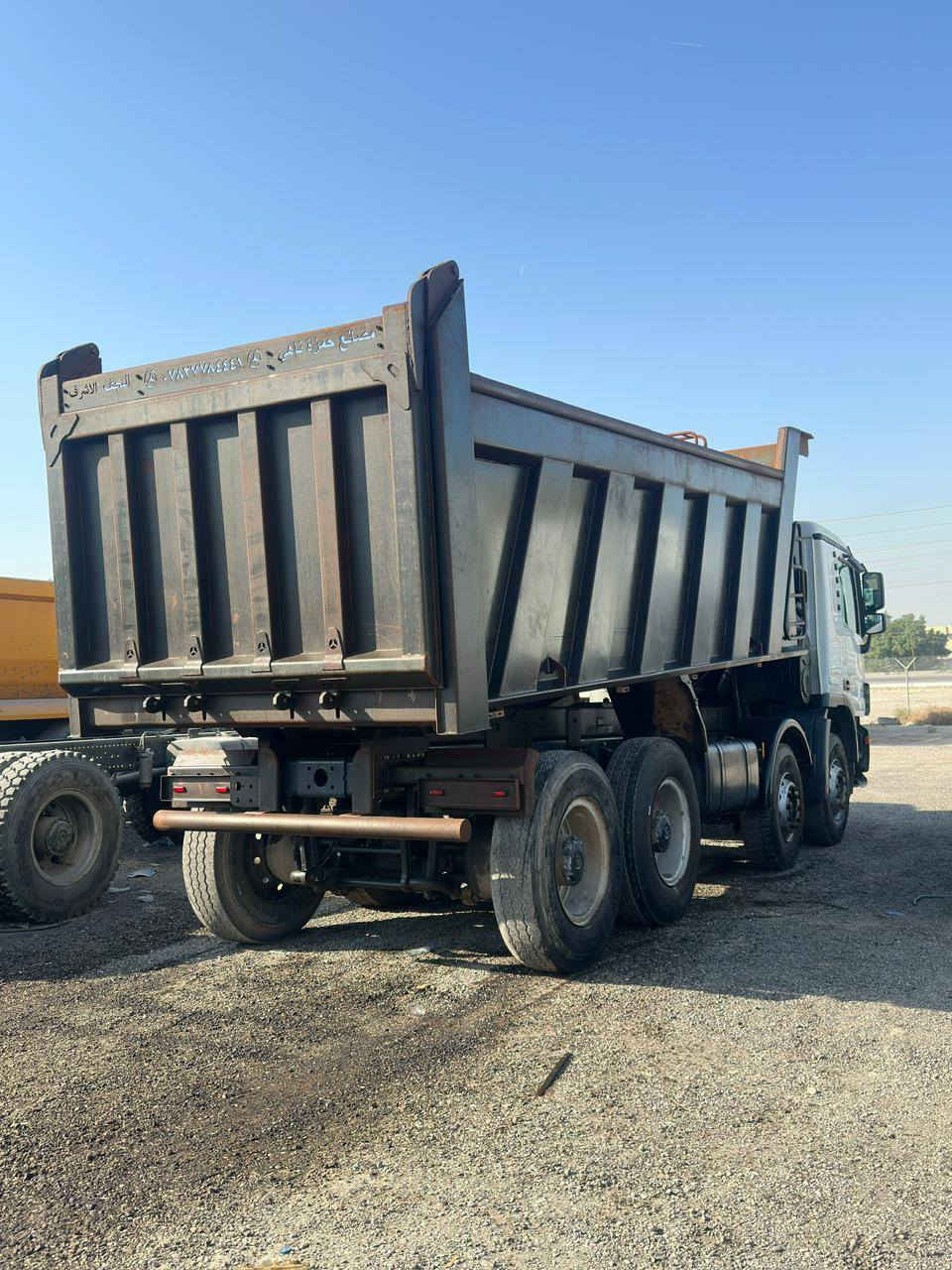 السلام عليكم اكتروس4141 للبيع موديل 2011 السياره جديده  بدي تسكام حمزه ناهي 2026 ()*********** السياره مسجله بسمي ***********وحاجز تنزيل موديل
