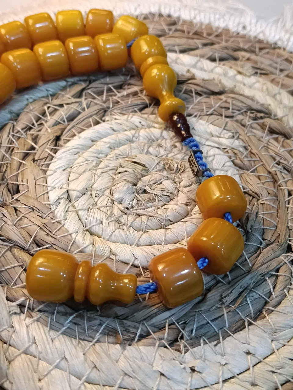 سندلوس خام الماني معرگ جراخة اسطى دباس المبدع سستم تبليكة رائعة ٫٫ 33 حبة بلا فواصل 
مقاس الحبة 11×13.7
وزن المسباح 72 غرام 
حجم المسباح وسط محمول يومي بغداد, العراق


**إذا كنت صاحب هذا الإعلان وتريد حذفه لأي سبب، رجاءا أرسل رسالة إلى الدعم الفني**