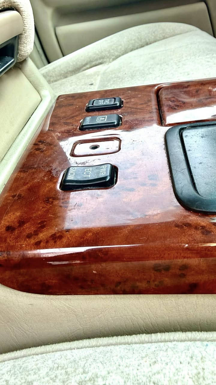 اللهم صلي ع محمد وآل محمد ملكه  2003 رقم كركوك  مكفوله كفاله عامه من كلشي مدفوع كمرك وضريبه وكامله 3 دكم ديفور الكبير شاصي 75 ويل نجمه ليزري تخم  تحوير نجف فوك وجوه بس كفر دشبول امارات تاير حداديه كله جديد سياره جديده حيل وطك كارتون  وبل العافيه على الياخذه  سعرها 105  وشراي يخابرني ***********
العنوان النجف الأشرف
