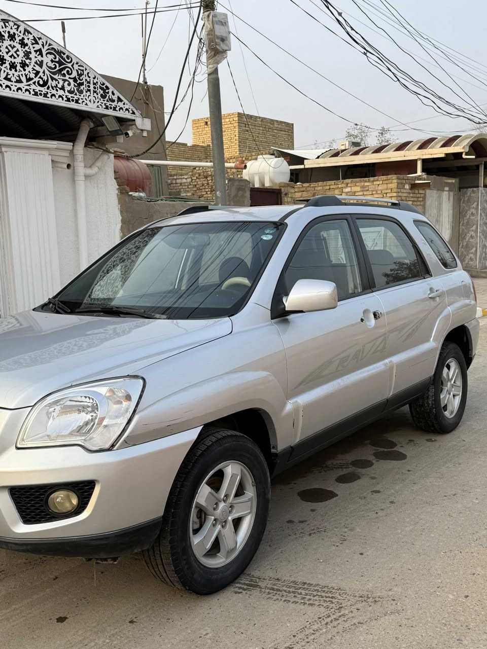 سبورتج نضيف
وارد كوري  
موديل 2009 
كفاله بس البندي بي شخوط وصبغنا بدون حادث حت البنيد ما مفتوح 
مكينة ما مفتوح  وجديدة 
الرقم/***********
 السعر/ 109 وبيه مجال شي بسيط 
 رجاء المو شراي لا يتصل
