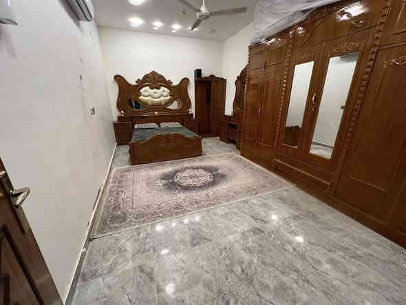 السلام عليكم بيت للبيع في حي الاحرار قرب المحكمه ومقابيل دور النفط البيت بلديه مساحه ١٥٠ متر السعر ٦٥ للاستفسار 
***********
***********
