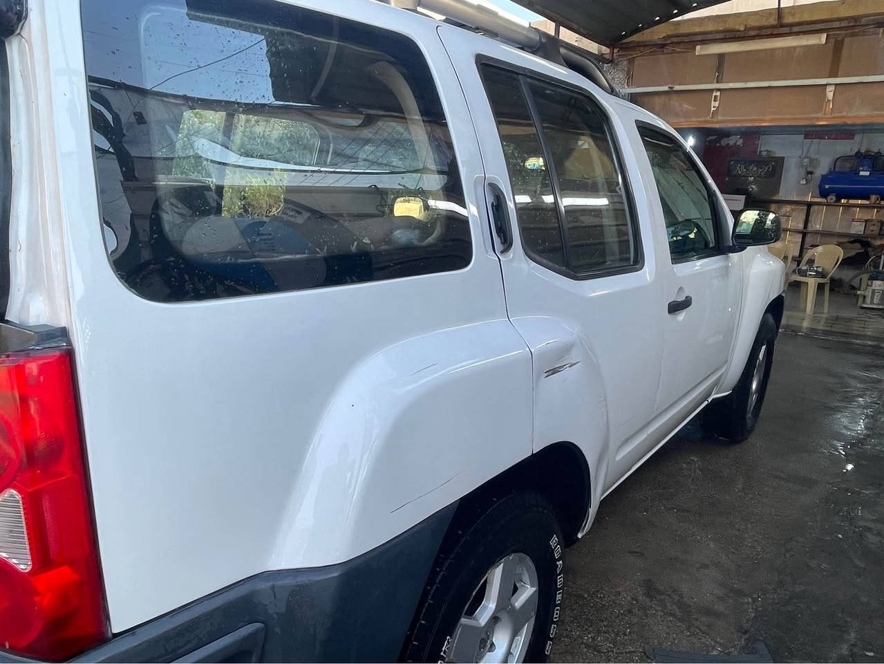 سلام عليكم نيسان اكستيرا وراد امريكي موديل 2008 حادثه امامي بدون دواخل مكفول وبيه بالجاملغ الخلفي جهة الصدر ضرب بالعراق  ومصبوغه حزام تبريد صدر تايرات كلهن جدد السياره عليه ادامه كامله كل نقص مابيه 
السعر 83 وبيه مجال مكاني بغداد *********** ترهم مراوس بغداد, العراق
