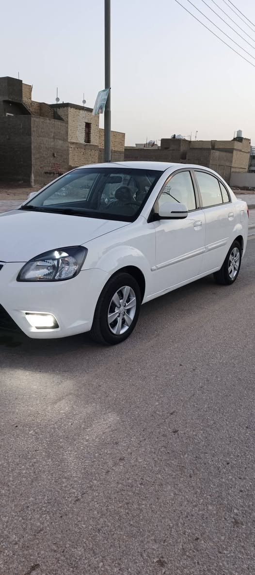 السلام عليكم
للبيع او مراوس كيه ريو 2011 خليجي رقم كربلاء باسمي 
محرك كير بحاله جيده حجم المحرك 1600 
السونار مرفق مع الصور 
السعر 100 بيه مجال 
مكاني كربلاء اي استفسار اتصال ***********
