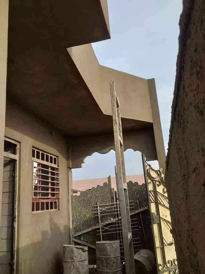 كادر لبخ سمنت من الموصل نعمل بتكريت والمناطق القريبا 
لبخ ناعم تصفير نثر شغل هندسي 
للاستفسار *********** خط واتساب متوفر
