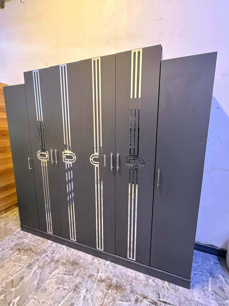 غرفة نوم مستخدمة نضافة 80‎%‎
١عدد القطع 5
نضام بيبان 
جرابي منفصلات 
سعرها 550/500
شد ونقل داخل بغداد مجاني


**إذا كنت صاحب هذا الإعلان وتريد حذفه لأي سبب، رجاءا أرسل رسالة إلى الدعم الفني**