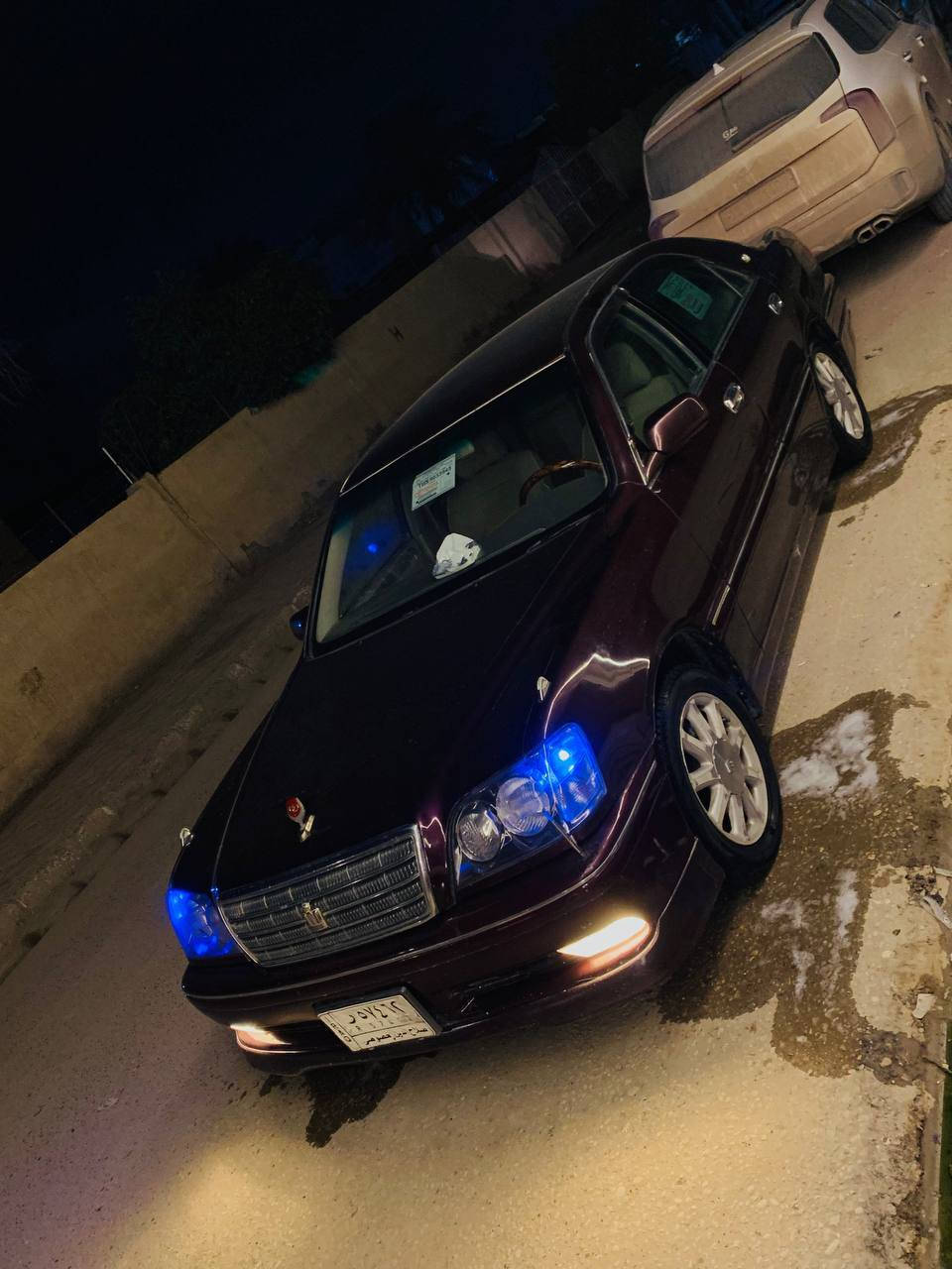 السلام عليكم تيوتا كراون ملكه للبيع موديل 2003 رقم صلاح الدين رقم حديد سيارة وكالة سياره جديده وجاهزه مكينه وكير وحداديه وتخم تاير كله جديد تبريد ثلج بيها صبغ مكفوله كصه ونقل جثه وصوليات لسعر ٨٧ لمكان بلقاسم ***********
