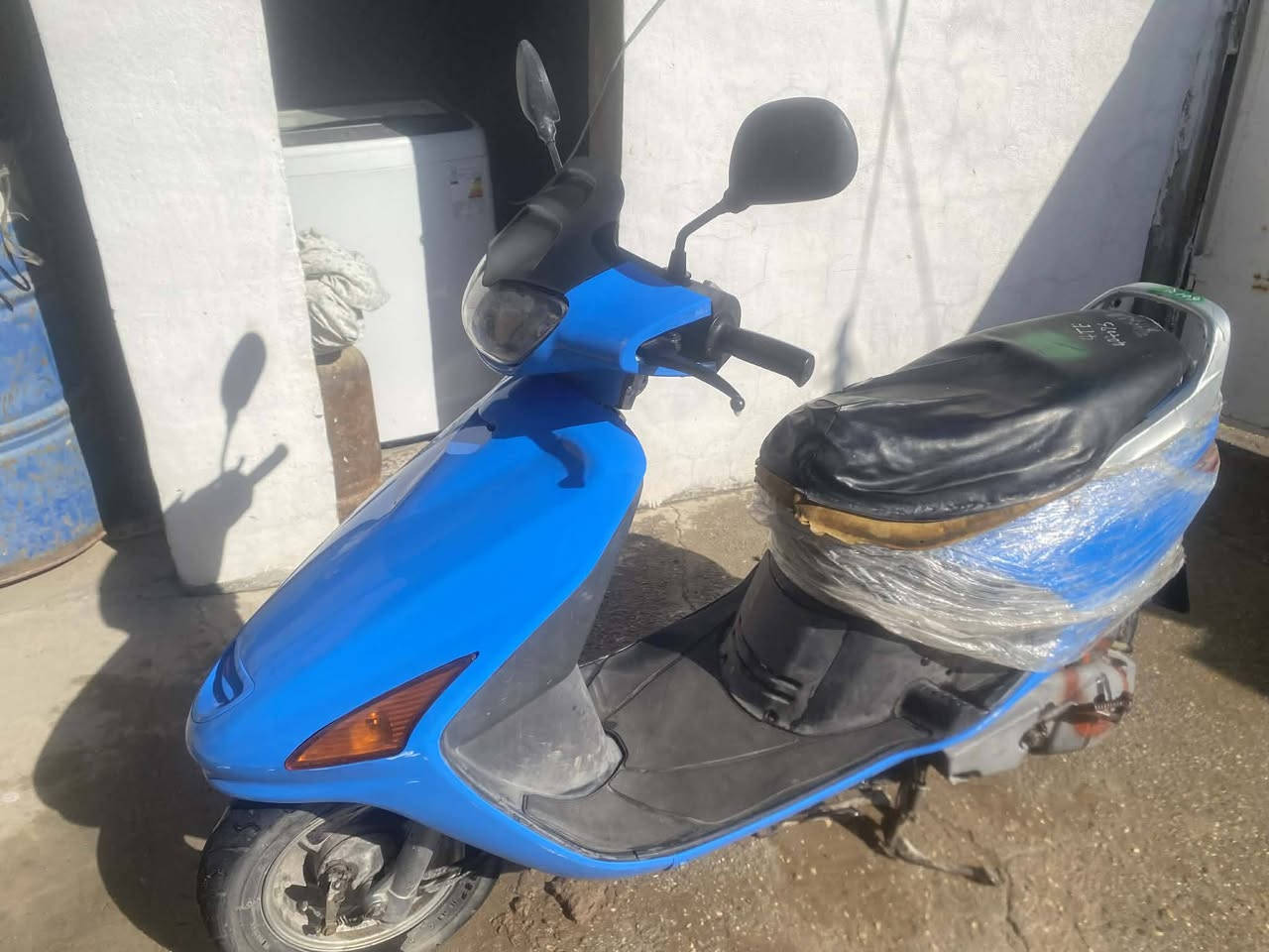 سلام عليكم للبيع فراشه صارله شهر من طالعه  مكفولة من كلشي
السعر ٦٥٠
***********
