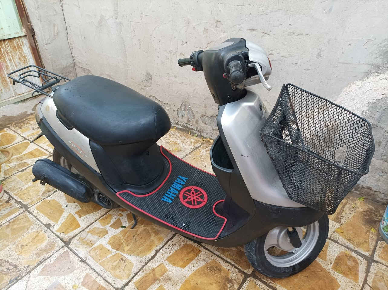 للبيع دراجه بطه
محرك ناعم سلف نص هندر 

لايتات اشاير كلشي جديد ونضيف 

السعر 350 ألف وبيهه مجال مال متوازي الله شاهد

مكاني كربلاء أمن الداخلي 

رقمي ***********
