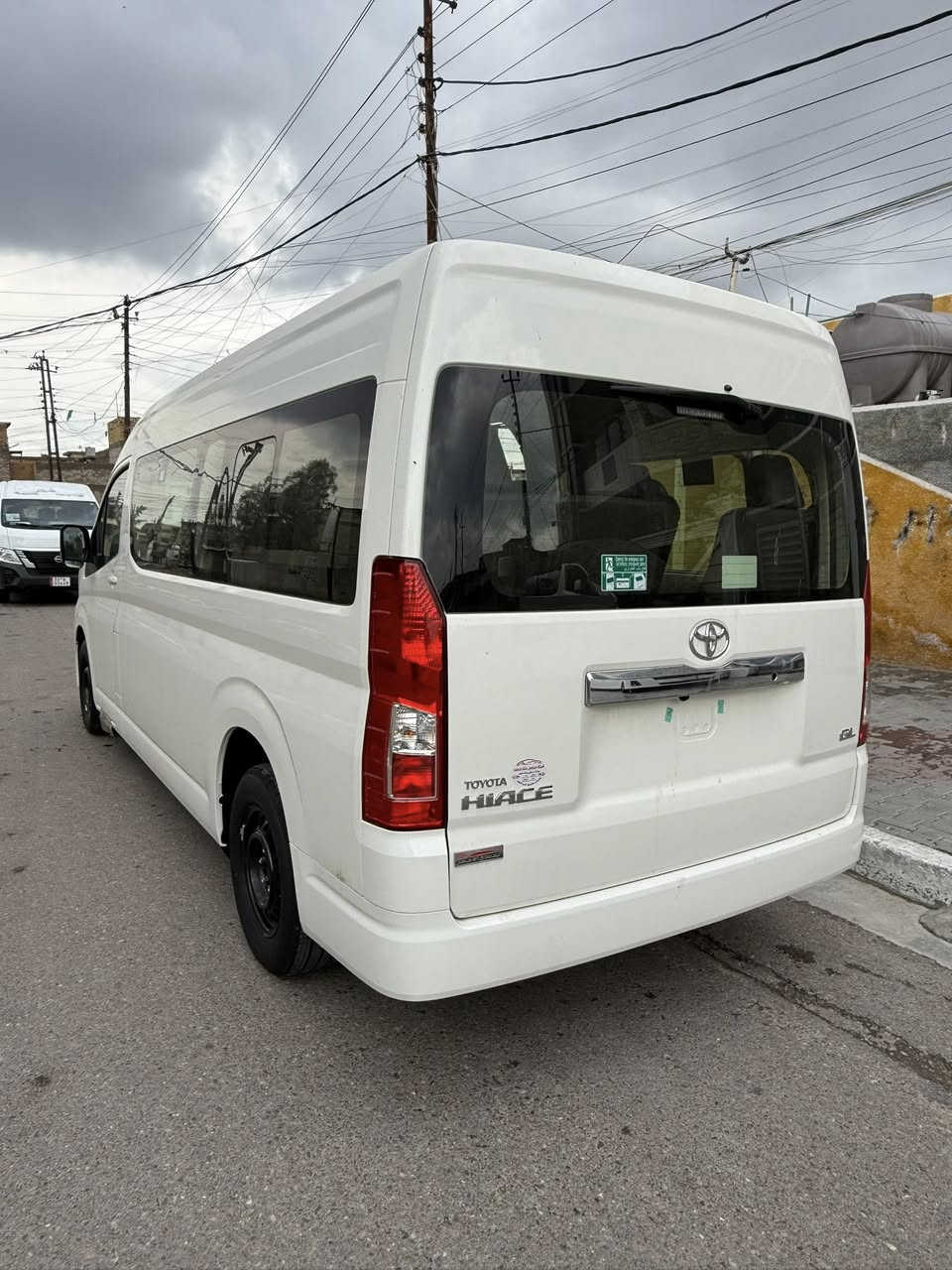 سلام عليكم تويوتا هايس 2026 فوول مواصفات گيرر عادي باب كهرباء زيروو صفركيلو مترر رقم بغداد مكاني بغداد ترهم مراوس حسب القناعه الاستفسار ع ***********
