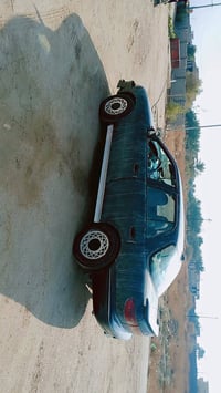 ورحمه الله وبركاته سياره لبيع رقم الا نبار سنويه 28 مويل 94 محرك مسكر ...