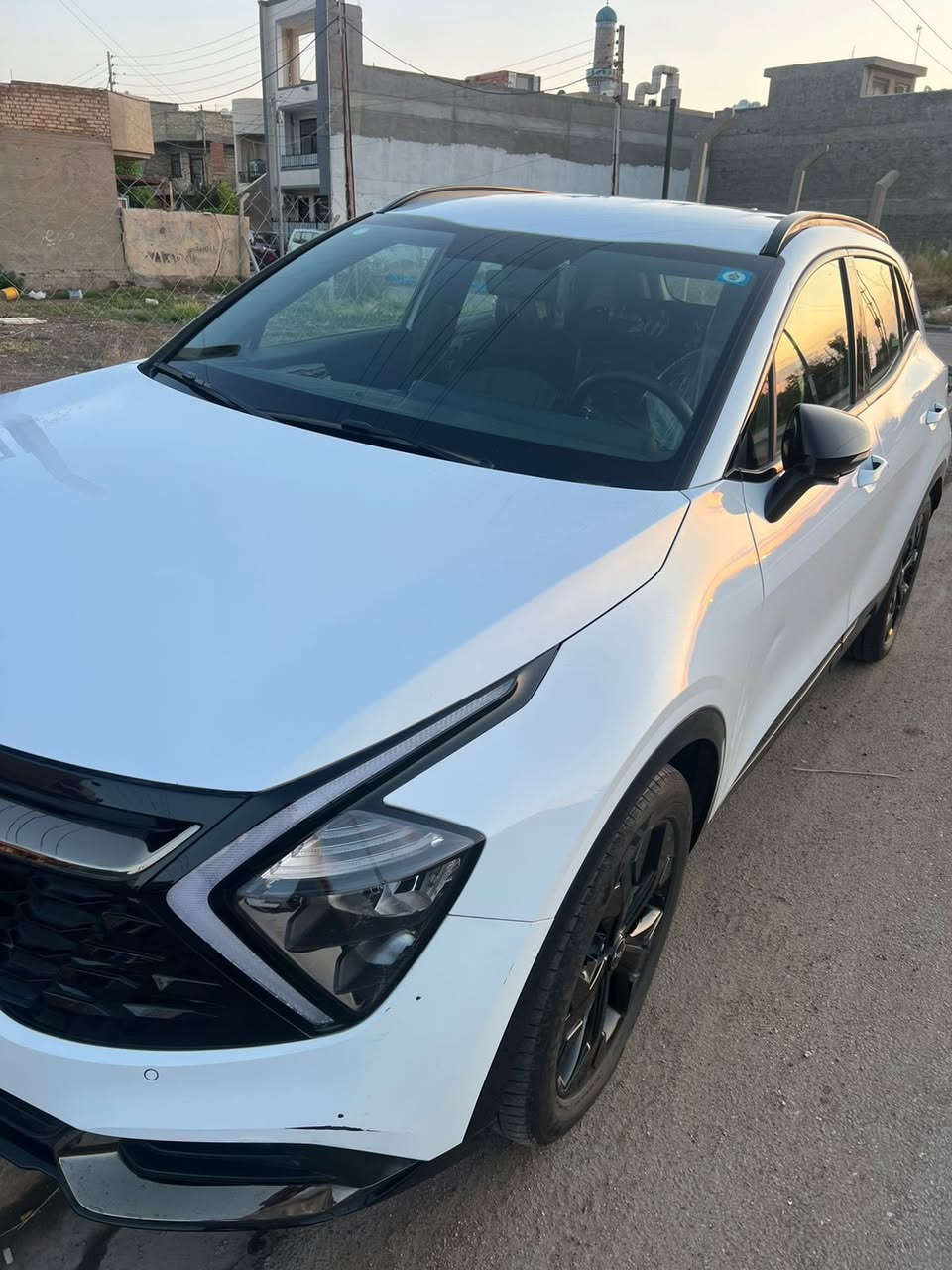 السلام عليكم
سبورتج موديل 2025 
بلاك ادشن 
داخل زيتوني
ماشيه 27 الف  
السياره خليجيه ع ايدي 
بيه هاي الرصعه بالباب  
السعر 222 ورقه وبيه مجال قليل 
للاستفسار ***********
