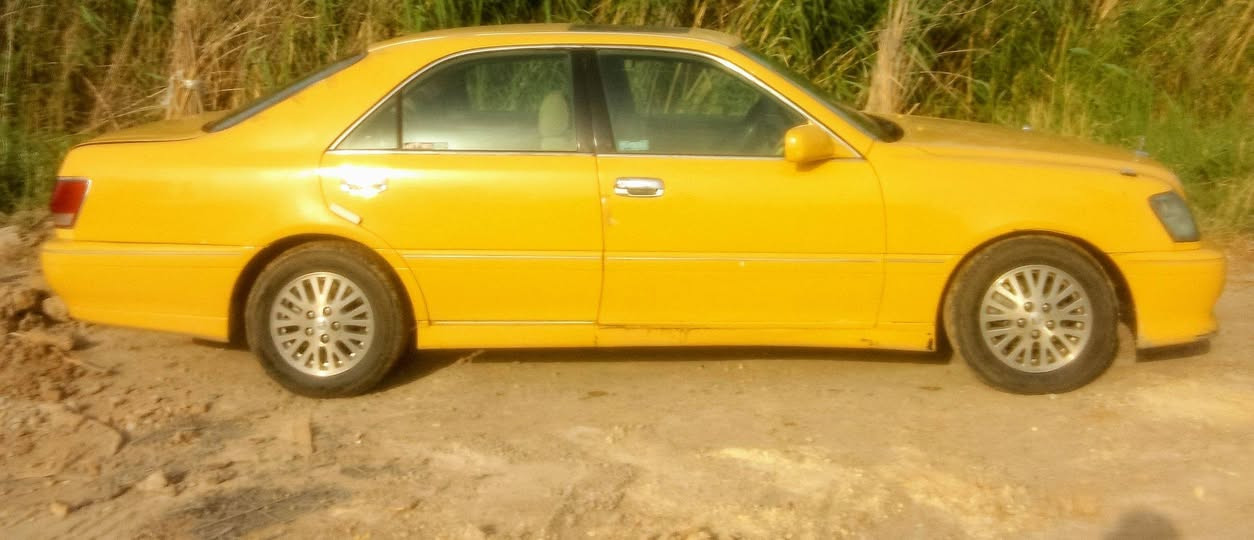 للبيع ملكة موديل 2005 رقم بغداد احمر  قديم بسعر جدا مناسب للاستفسار الاتصال على الرقم *********** العنوان البصرة قضاء المدينة
