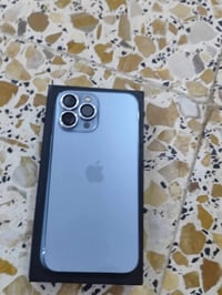 آيفون ١٣ للبيع بطاريه ٩٣ مكفول ما داخل تصليح   السعر (725) رقم 0785559...