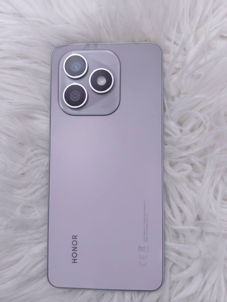 ذاكرة 265 
رام 8 + 8 
شاشه امولد 
معالج سناب دراگون 6s Gen2 
بطاريتة 7000 
شحن 45 واط
للبيع اخو الجديد صارله شهر تقريبا كامل الملحقات 
سعر الجديد 280 الف
رايده ب230 الف 
مكاني بغداد الامين
تواصل واتساب ***********
