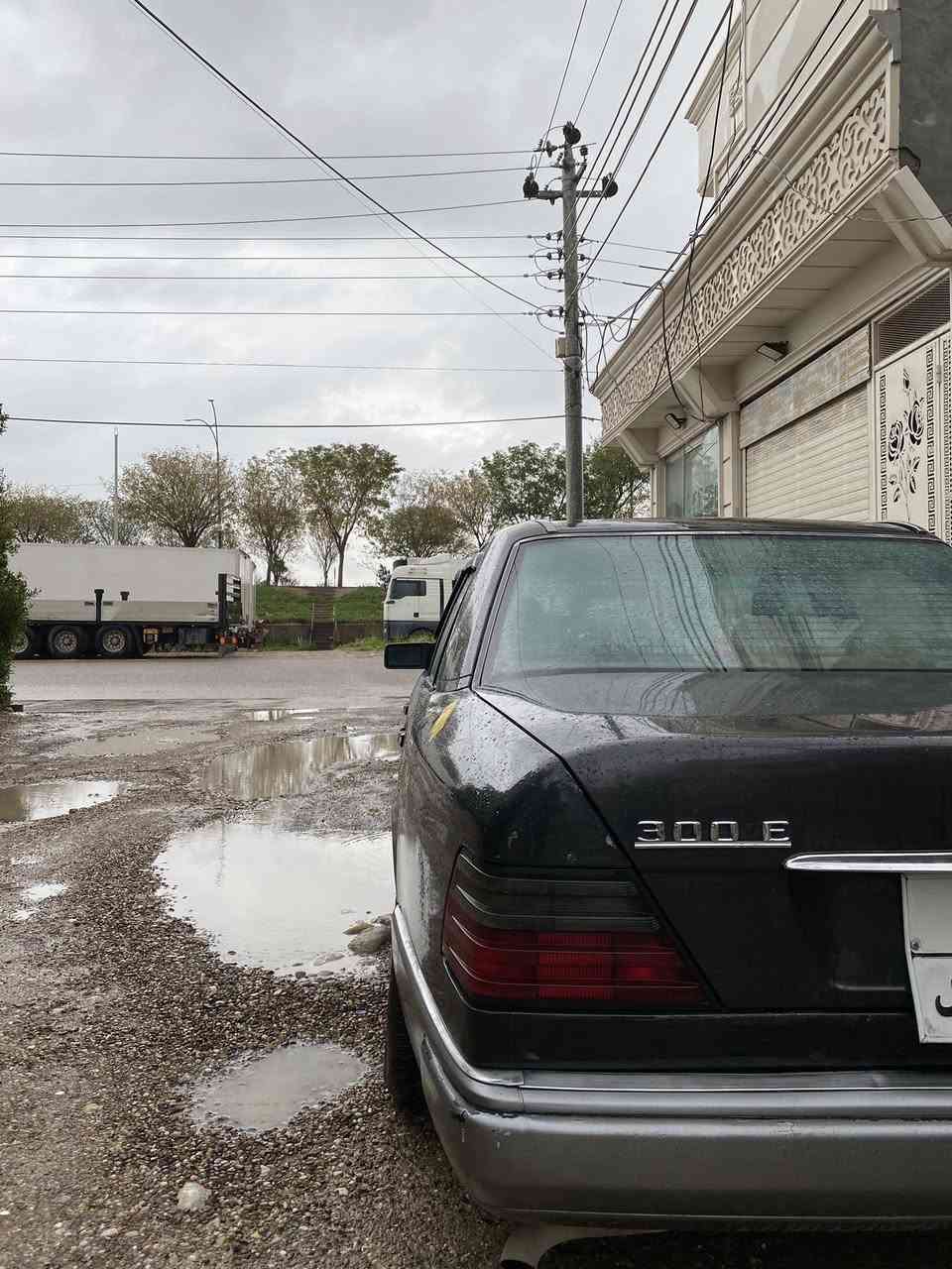 سلام عليك مارسيدس موديل ٨٩ تبيل شكل ٩١ تحويل اصلي تبريد تتفيه محرك بطه سياره مابي كلشي بدون ظربه رقم اربيل سعر ٦٤ رقم تليفون ذ***********
