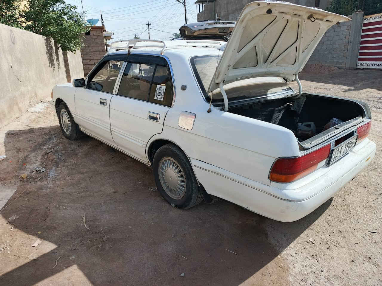 السلام عليكم
***********
ارنب أيسر بلاد مكفولة من الكصه ونقل الجثةوالضربه مكينه وكير مكفولات تبريد تخم تاير حداديه رقم بغداد جديد بيع أو مراوس حسب القناعه 
علما أن السيارة في قضاء القرنه 
السعر 70وبيها مجال
