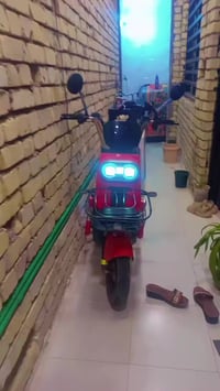 *دراجه R8 الجيل الثالث 2025 للبيع *نضام بك *لايت عالي ناصي *دراجه مستخ...