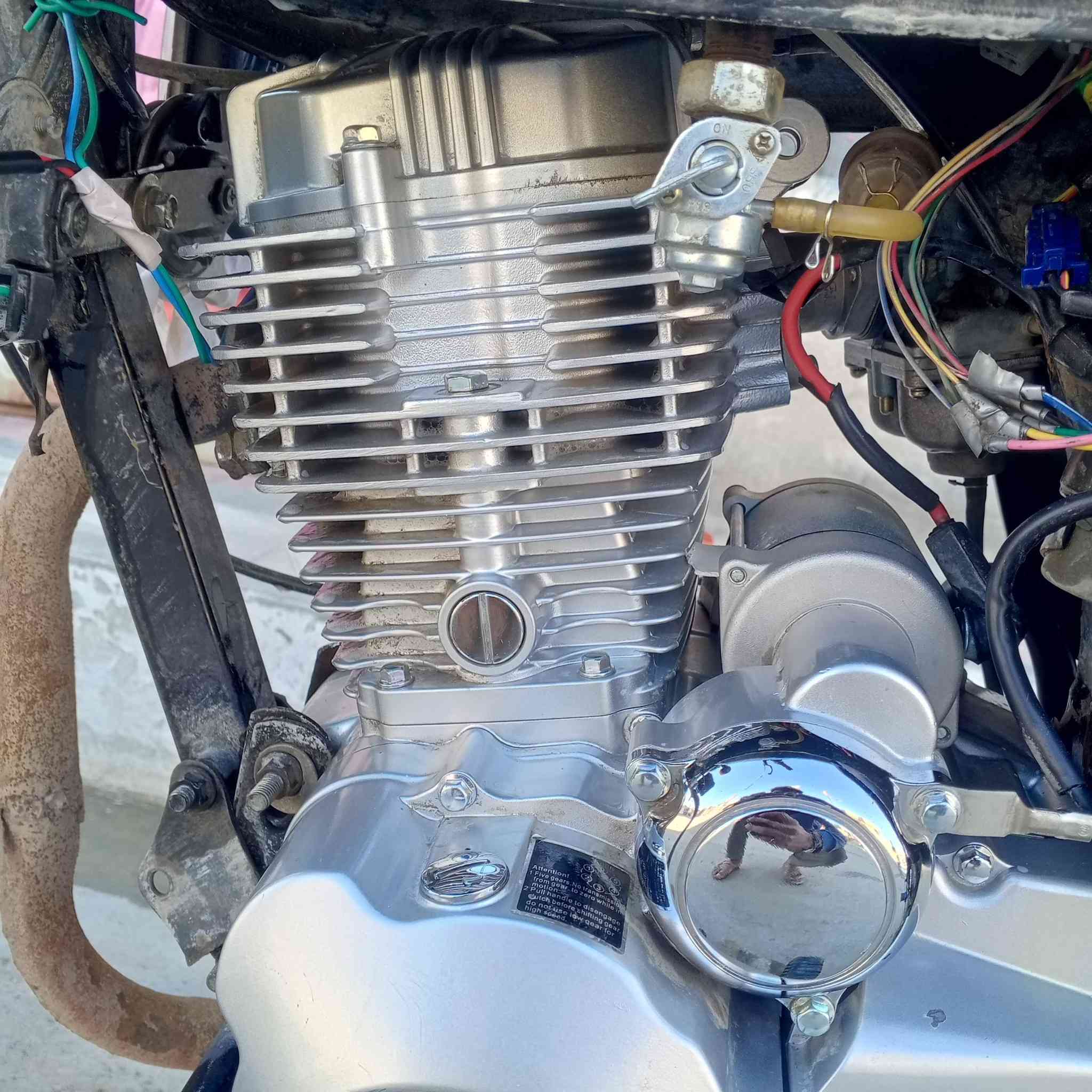 بوكسر للمراوس مكينه 150 دايون نواقصها قليله كملغ امامي وستاند بالنص وزوج عشائر بس نواقصها تجي وياها شنط ثلاثه شنط الخلفيه المكان ناصريه للمراوس فقط


**إذا كنت صاحب هذا الإعلان وتريد حذفه لأي سبب، رجاءا أرسل رسالة إلى الدعم الفني**