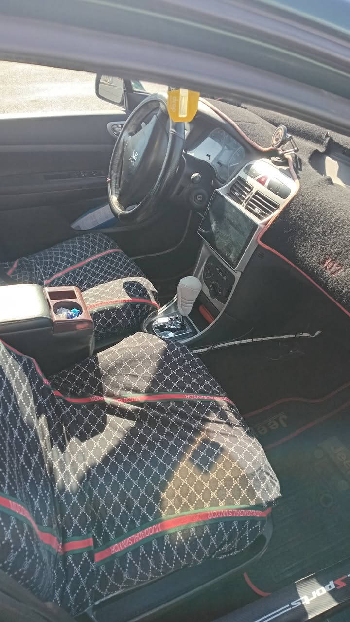 بيجو موديل 2004 307 ما بيها قطره صبغ بيها ضربه او طخه بالدوسه الجو وهذا الجراد الليىما ما بيها اي شيء السعر 56 بيها مجال بسيط جدا جير محرك تبريد خير من الله دواخل نظيفه


**إذا كنت صاحب هذا الإعلان وتريد حذفه لأي سبب، رجاءا أرسل رسالة إلى الدعم الفني**