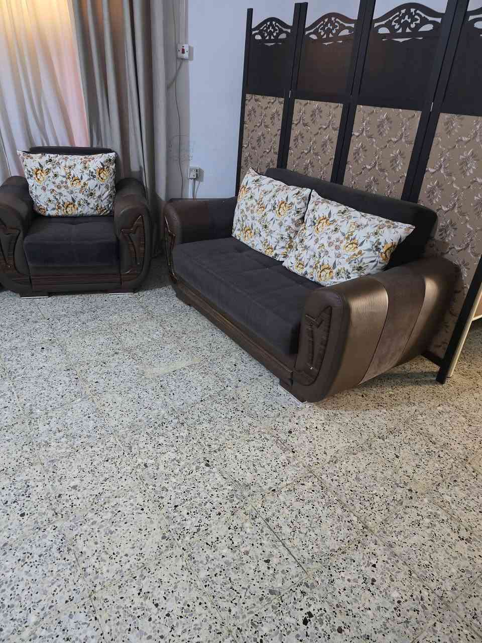 تخم سبع مقاعد للبيع..السعر ٤٠٠ وبيه مجال مكان حي القاهرة قرب جامعه الامام الصادق


**إذا كنت صاحب هذا الإعلان وتريد حذفه لأي سبب، رجاءا أرسل رسالة إلى الدعم الفني**