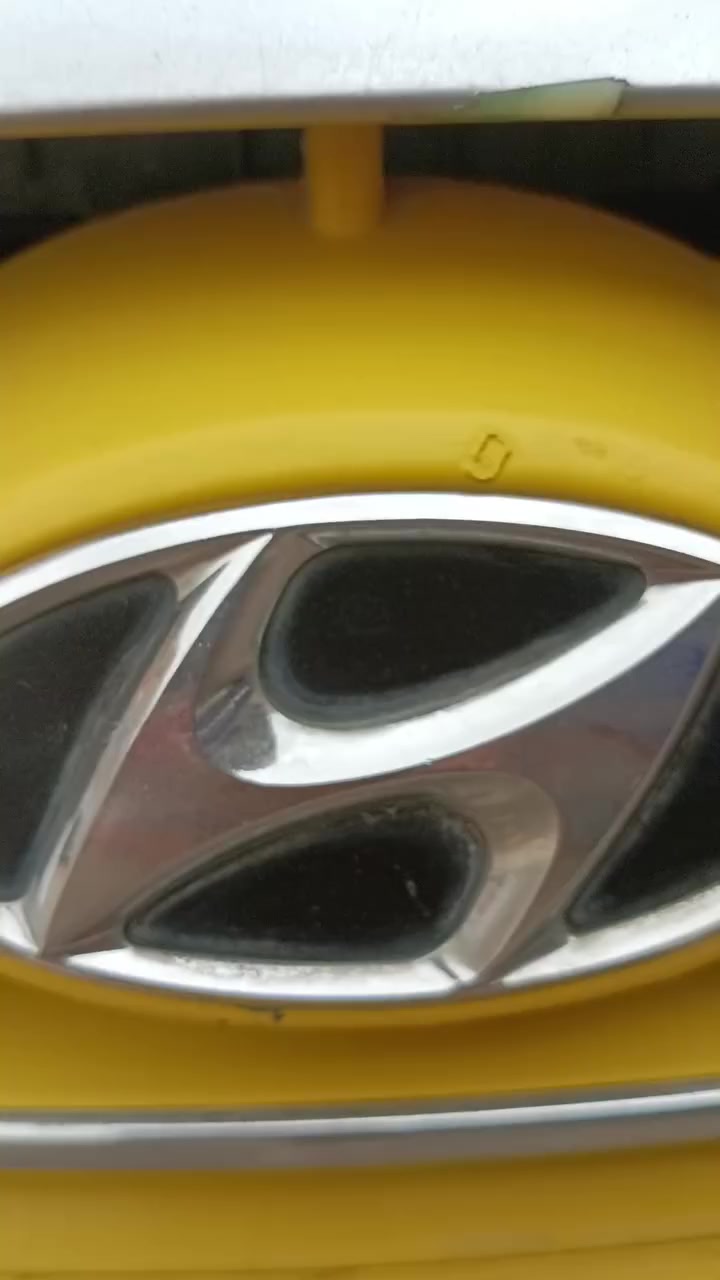 اسلام عليكم النترا موديل 2011 رقم نجف مشروع وطني تحويل ثاني يوم (بسمي) وارد خليجي شرط مكينه وكير كفاله مكان سياره (نجف)  سعر (100) بيه مجال للستفسار للاتصال على رقم ***********
