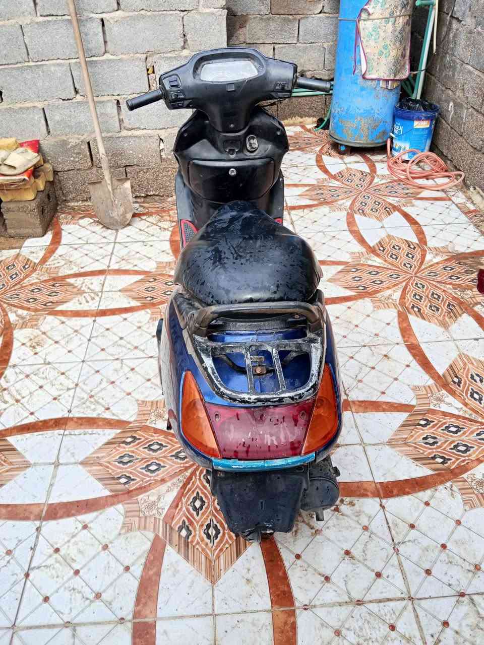 سبيسي ماليزي للبيع
مكينه مفتوحه مره وحده وتشتغل بس هندر،،
سلف گاعد وباتري گاعد،، 
كهربائيات شغاله،، 
(بس الهندر طگ وعادي يتبدل وتشتغل) السعر 250 وبيها مجال للشراي مكاني(زويريجات) التواصل ع الخاص


**إذا كنت صاحب هذا الإعلان وتريد حذفه لأي سبب، رجاءا أرسل رسالة إلى الدعم الفني**