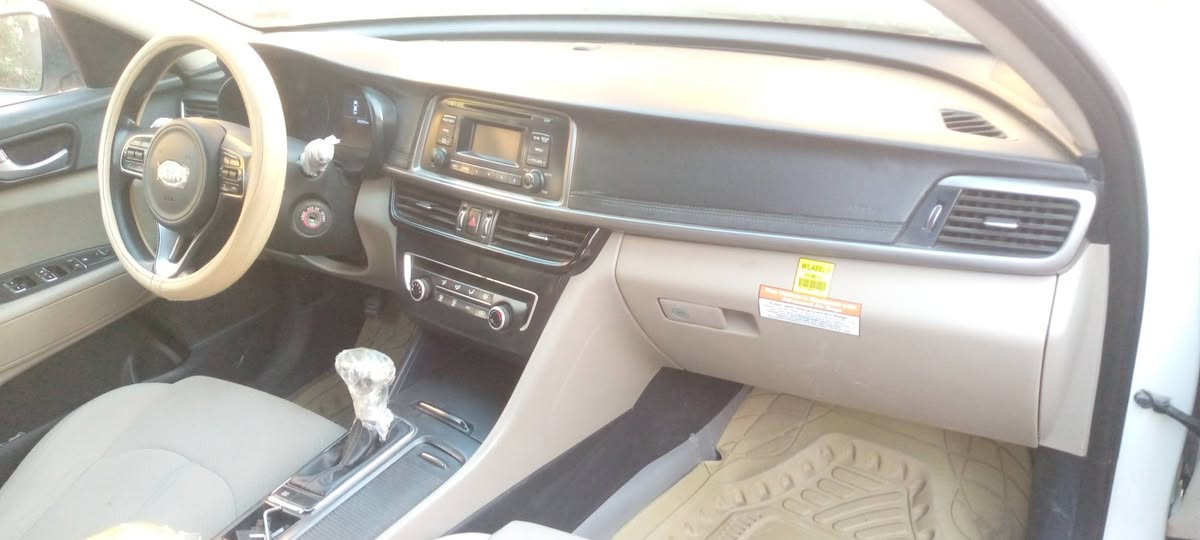 السلام عليكم كيه أو بتيما موديل 16للبيع خليجي رقم ذي قار مكينه 2400جاملغ الأيمن صبغ مع تبديل بنيد بيع او مراوس للاستفسار الاتصال على الرقم *********** العنوان ذي قار قضاء الدوايه
