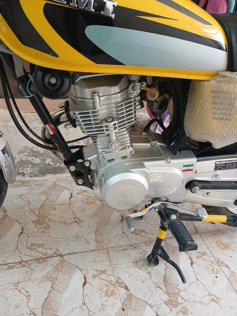 السلام عليكم نامة امتياز موديل ٢٠٢٥ اوراق سكنر نضافه فول اي نقص مابيها  السعر ٦٥٠ مكانها كربلاء الحسينيه العطيشي الشراي يتصل***********
