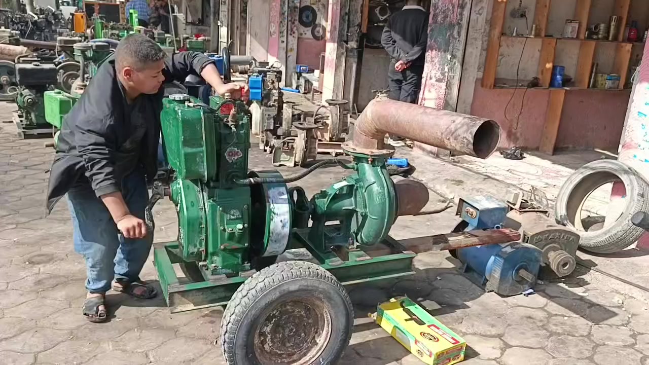 ماطور 12 الاشاتك الاصلي مامفتوح شركه ***********
