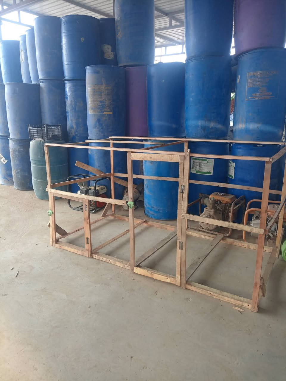 ياالله
سلام عليكم
عمل وبيع اقفاص خشب وبأسعار تنافسية
والسعر حسب حجم القفص شغل حسب الطلب 
للحجز والاستفسار الاتصال على الرقم
***********
***********
